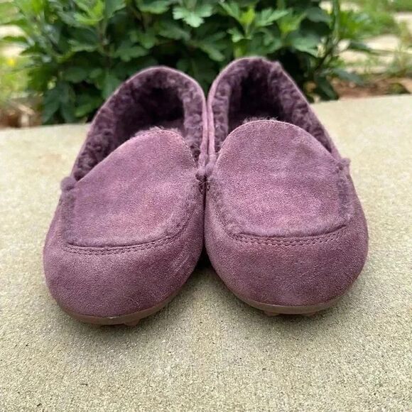 Ugg Ansley Moccasin Slippers - Picture 4 of 14
